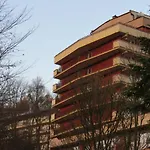 Sp Zoz Sanatorium Uzdrowiskowe Mswia W Krynicy-zdroju 호텔 크리니차 즈드로이