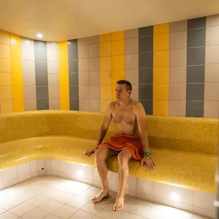 Sp Zoz Sanatorium Uzdrowiskowe Mswia W Krynicy-zdroju ホテル