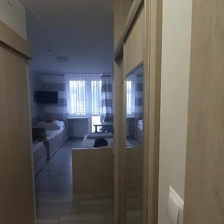 ホテル Sp Zoz Sanatorium Uzdrowiskowe Mswia W Krynicy-zdroju クリニツァ・ズドルイ