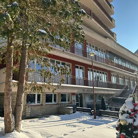 Sp Zoz Sanatorium Uzdrowiskowe Mswia W Krynicy-zdroju クリニツァ・ズドルイ